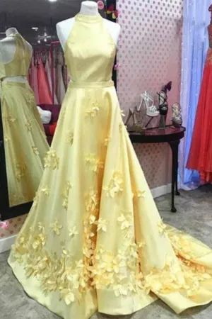 A Line Formal Yellow Halter Handmade Flowers Prom Dresses with Sweep Train