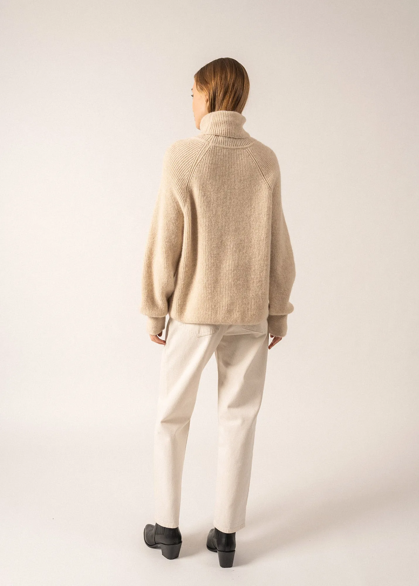 Albertville Alpaca Roll-neck Jumper - with twisted details (ECUME)