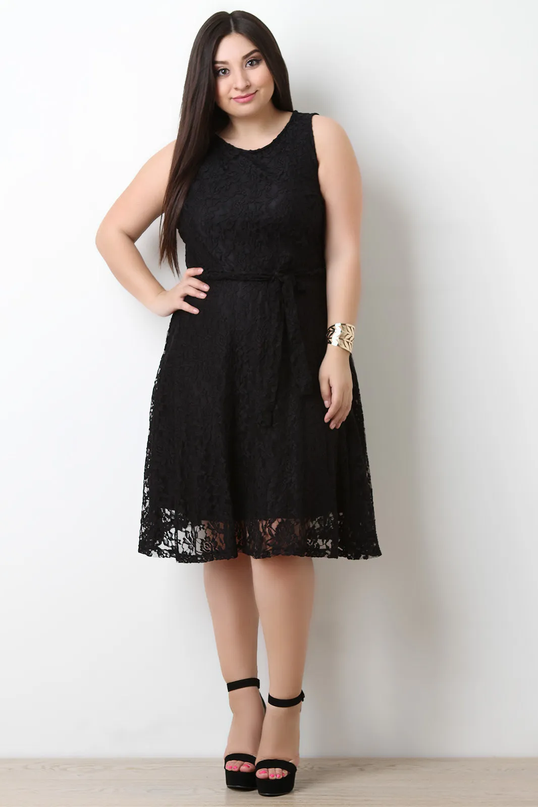 Lace Sleeveless Tie-Waist Fit And Flare Dress