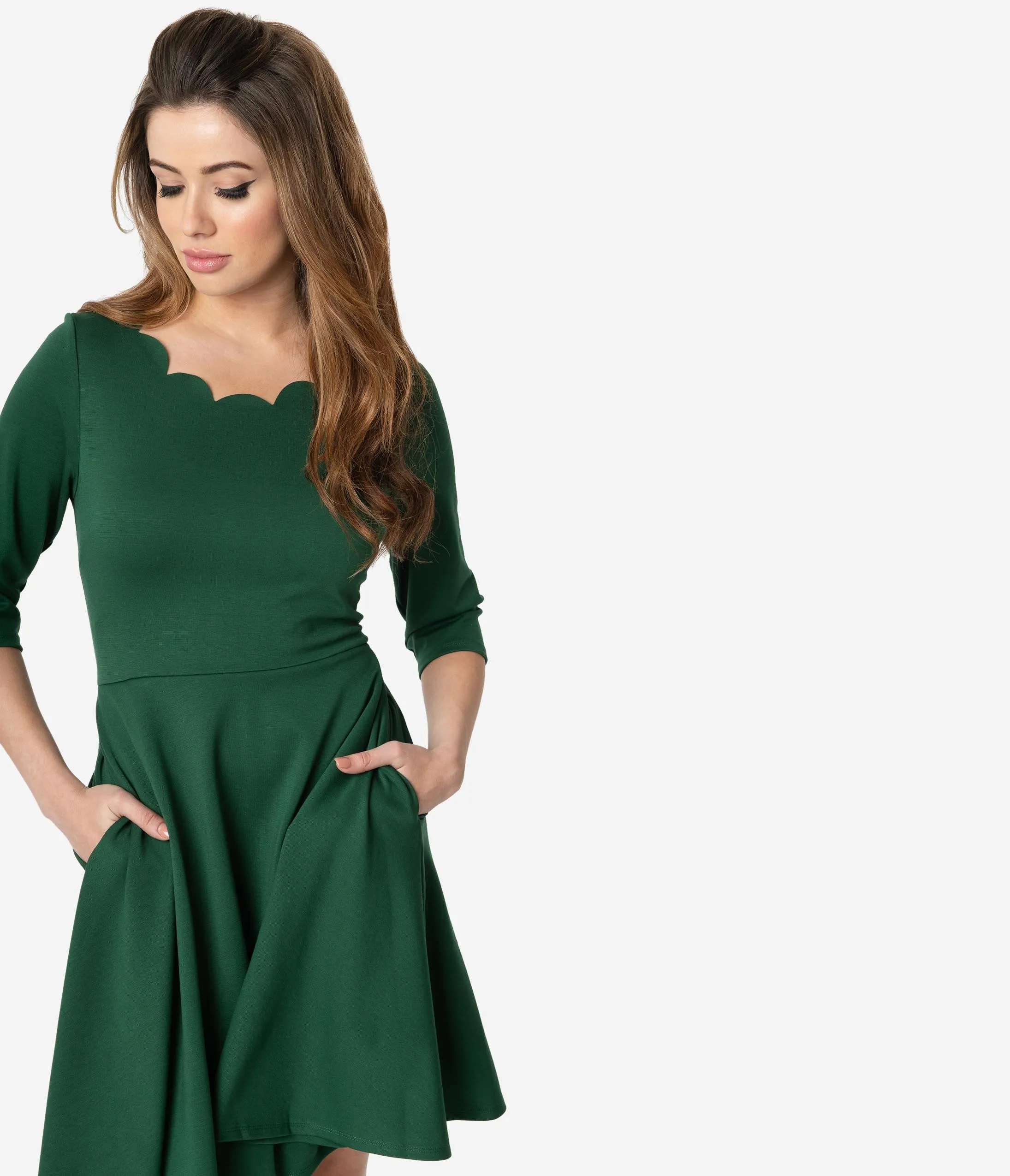 Smak Parlour Emerald Green Scalloped Three-Quarter Sleeve Charmed Fit & Flare Dress