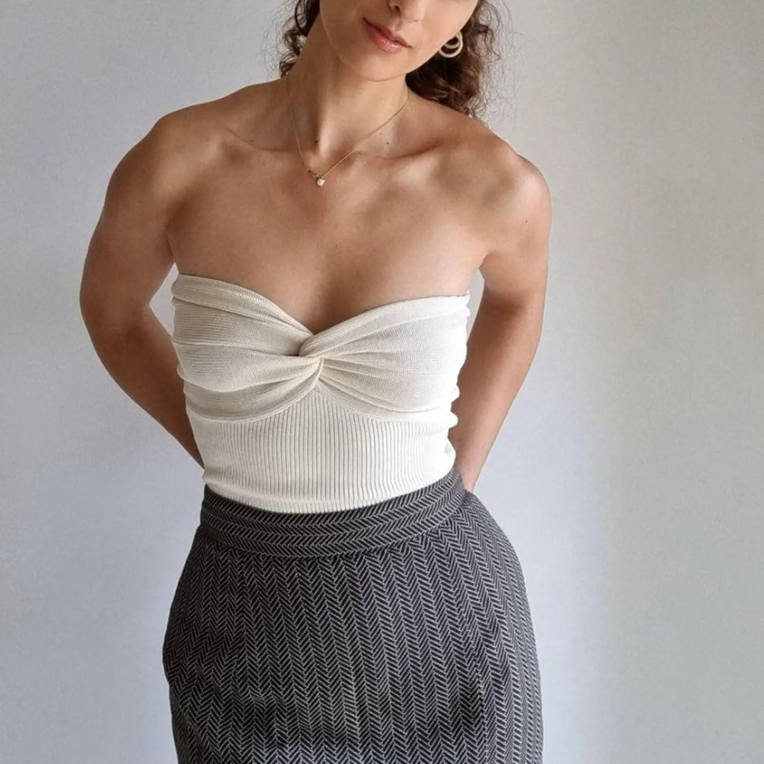 Vallice Strapless Off Shoulder Top